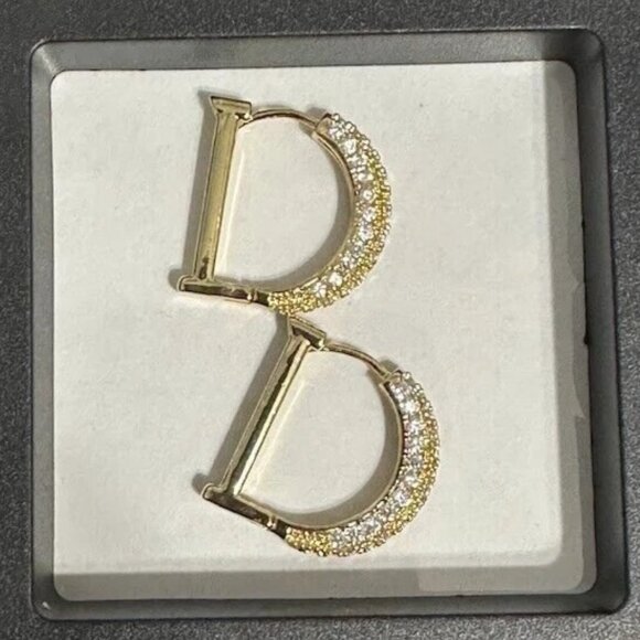 New Women's Fashion Earrings 24 K Gold Plating Golden Logo Earrings - Picture 4 of 4